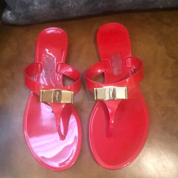 Ferragamo red sandals🐝 - Picture 2 of 4